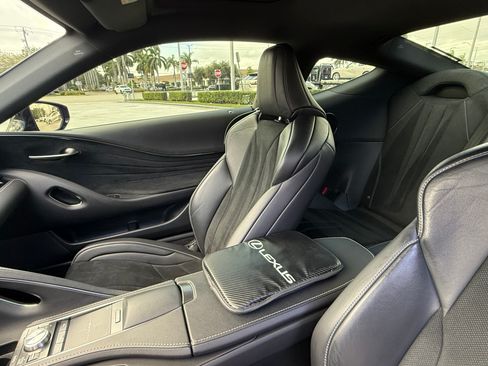 Used 2018 Lexus LC 500 Coupe image 8