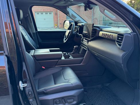 Used 2022 Toyota Tundra TRD Pro image 12