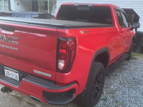 Used 2019 GMC Sierra 1500 Elevation w/ Elevation Value Package image 5