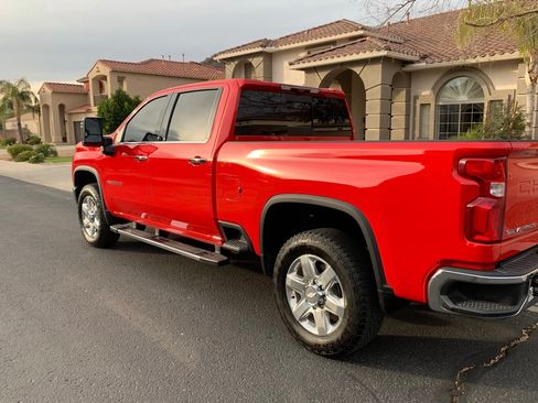 Used 2020 Chevrolet Silverado 2500 LTZ w/ LTZ Premium Package AWD/4WD image 5