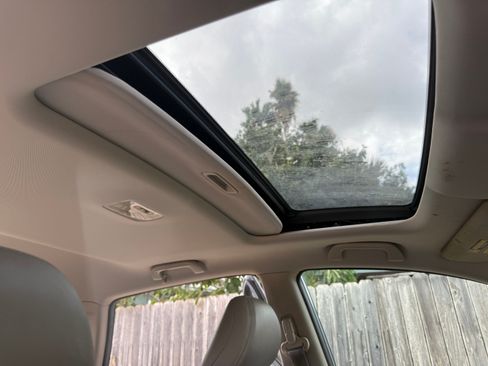 Used 2010 Honda CR-V EX-L image 16