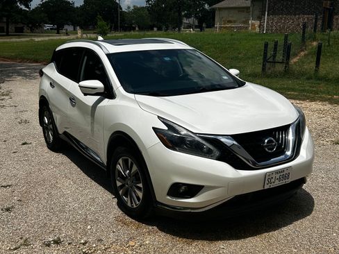Used 2018 Nissan Murano SL w/ Moonroof Package AWD/4WD image 2