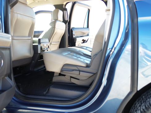 Used 2018 Ford Expedition Max XLT w/ Equipment Group 202A image 28