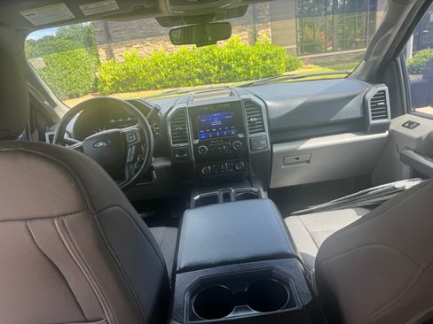 Used 2020 Ford F150 XLT w/ Equipment Group 302A Luxury RWD image 15