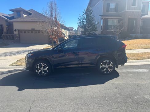 Used 2024 Toyota RAV4 XSE w/ Weather Package image 5