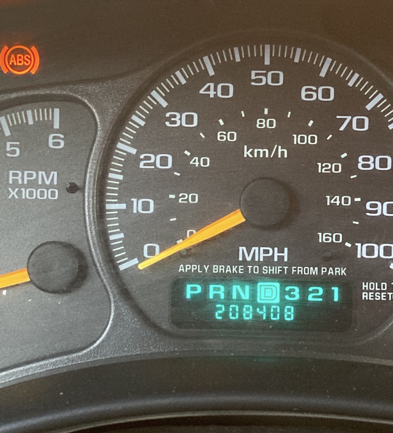 Used 2000 Chevrolet Silverado 2500 LS RWD image 4