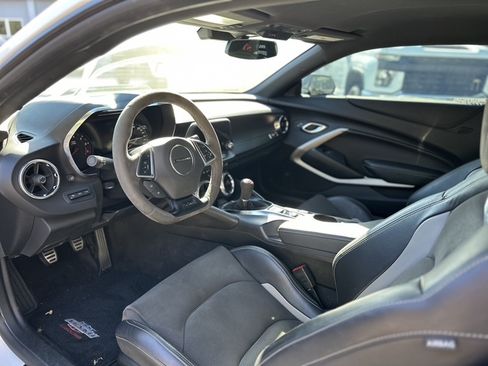 Used 2020 Chevrolet Camaro SS image 14