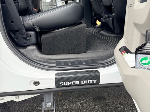 Used 2020 Ford F350 XL w/ STX Appearance Package image 15