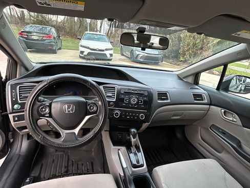 Used 2013 Honda Civic LX image 17