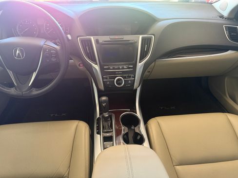 Used 2015 Acura TLX FWD image 10