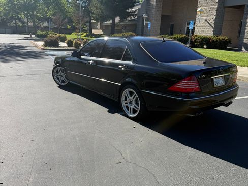 Used 2006 Mercedes-Benz S 55 AMG image 2