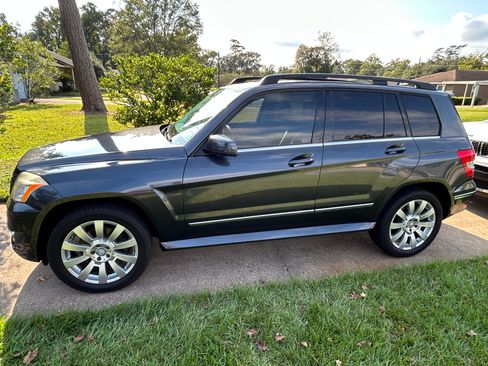Used 2010 Mercedes-Benz GLK 350 2WD image 1