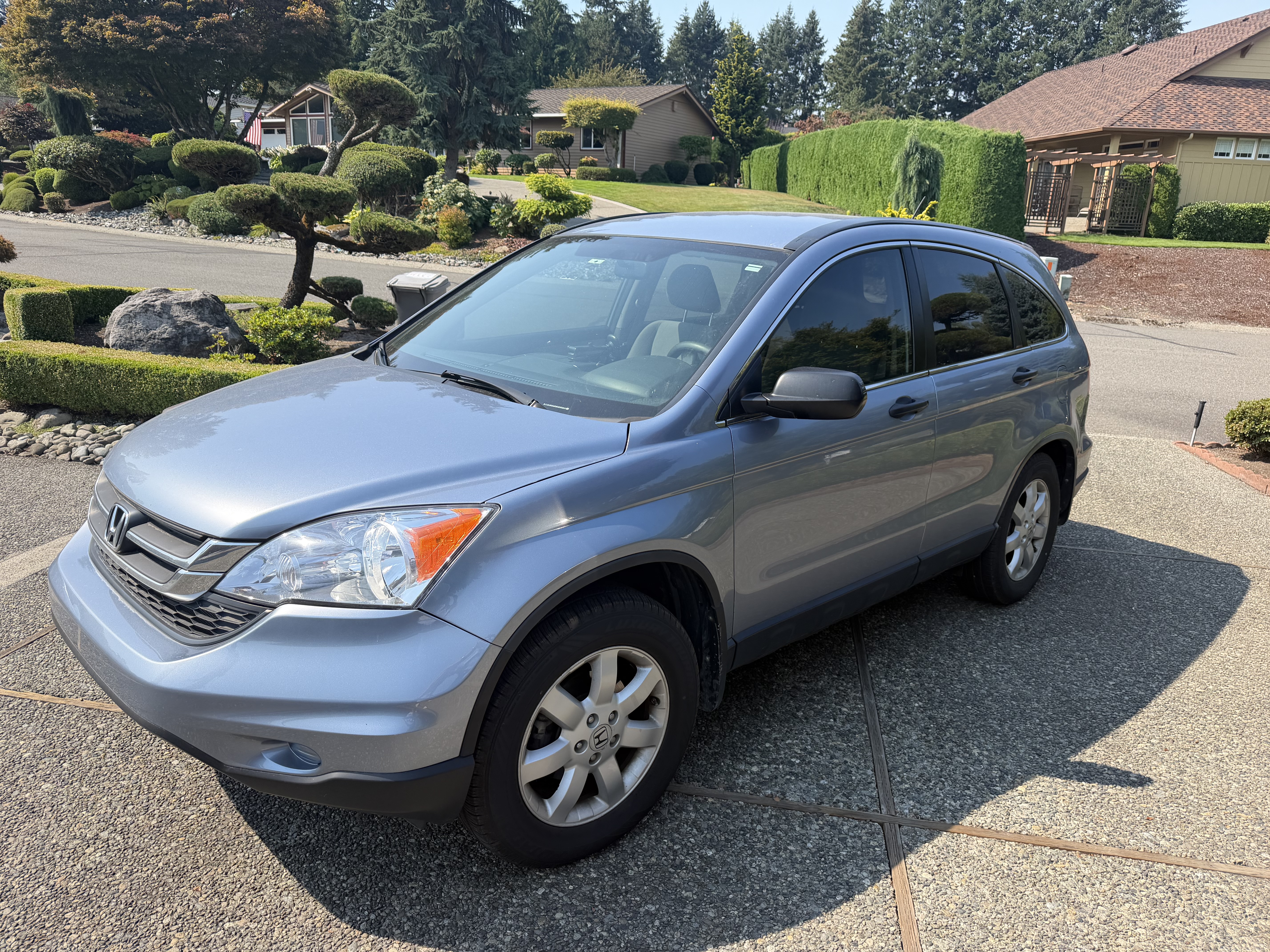 Used 2011 Honda CR-V SE image 1