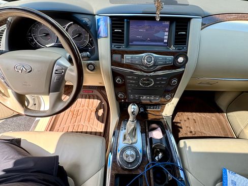 Used 2016 INFINITI QX80 4WD image 6