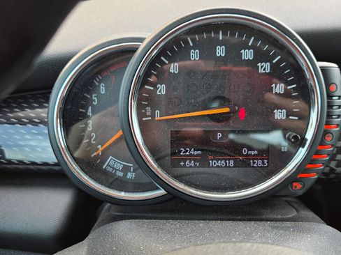 Used 2015 MINI Cooper S image 9