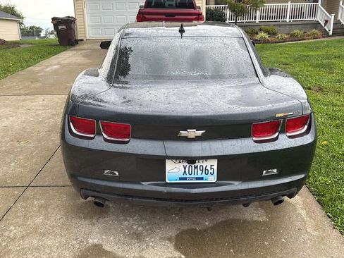 Used 2011 Chevrolet Camaro LT RWD image 9