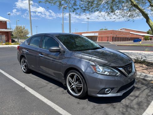 Used 2018 Nissan Sentra S w/ S Midnight Style Package FWD image 1