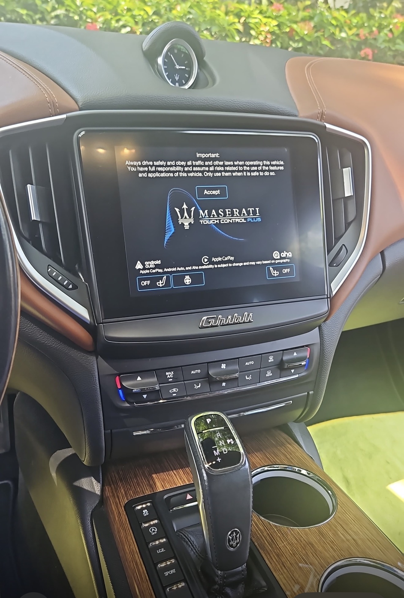 Used 2019 Maserati Ghibli S RWD image 16