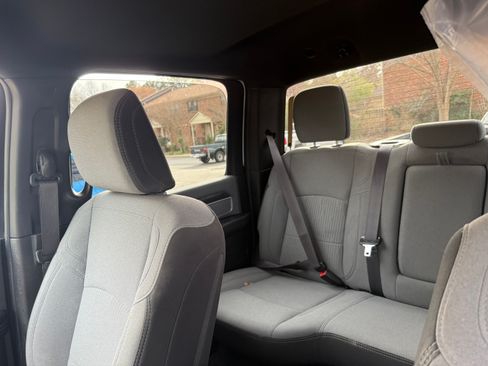 Used 2022 RAM 2500 Big Horn w/ Level 1 Equipment Group image 8