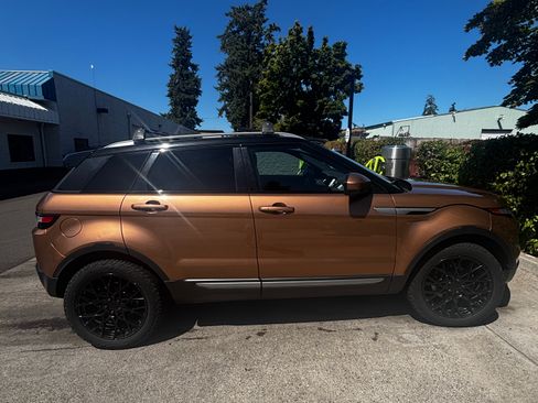 Used 2014 Land Rover Range Rover Evoque Pure Premium image 1