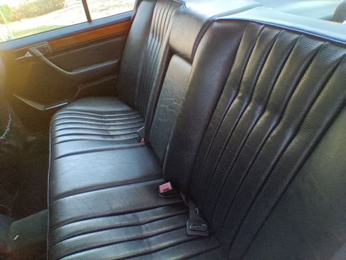 Used 1995 Mercedes-Benz E 300 Sedan image 12