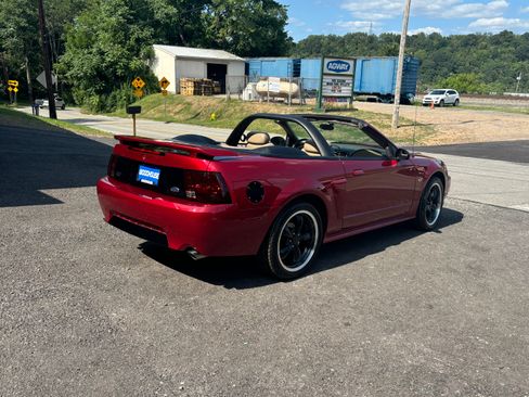 Used 2003 Ford Mustang GT Premium image 2