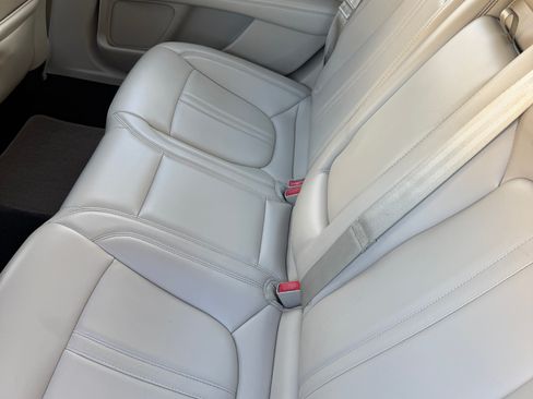 Used 2017 Lincoln MKZ Premiere image 5