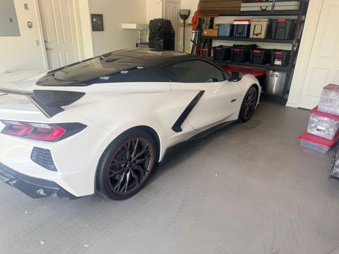 Used 2023 Chevrolet Corvette Stingray Premium Cpe w/ Z51 Performance Package RWD image 5