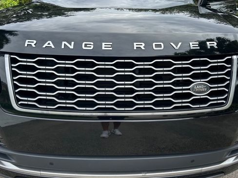 Used 2020 Land Rover Range Rover HSE image 4
