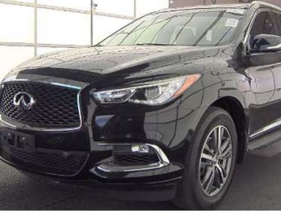 Used 2019 INFINITI QX60 Luxe w/ Essential Package