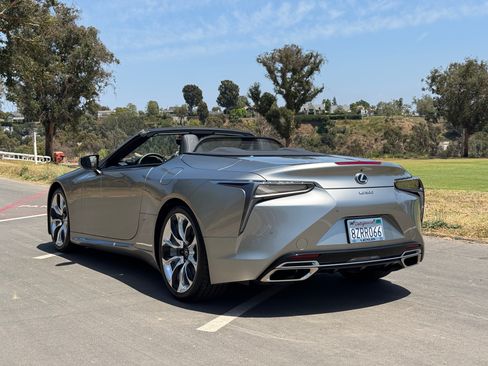 Used 2021 Lexus LC 500 Convertible w/ Touring Package RWD image 4