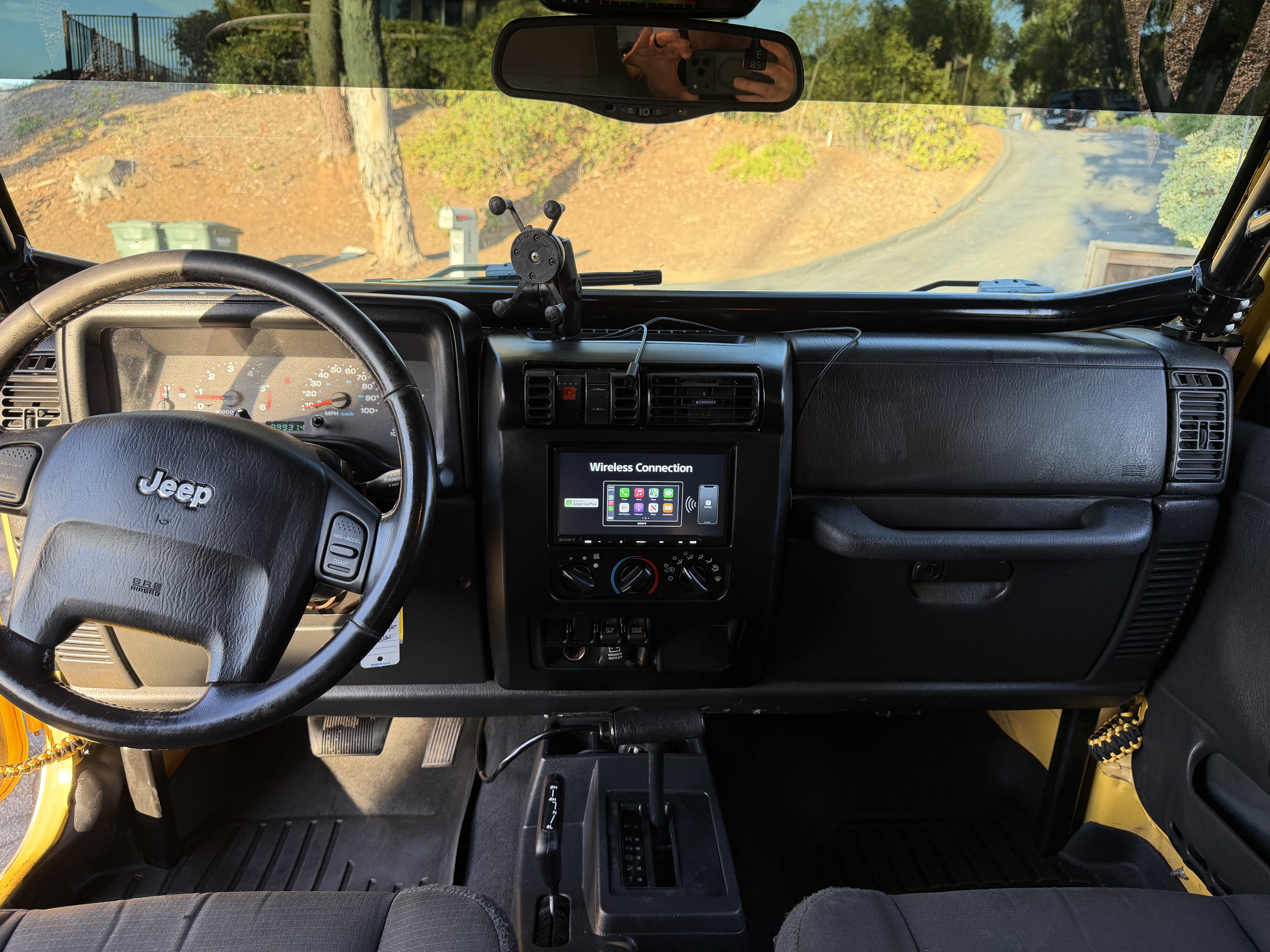 Used 2006 Jeep Wrangler Unlimited Rubicon w/ Security Group AWD/4WD image 17