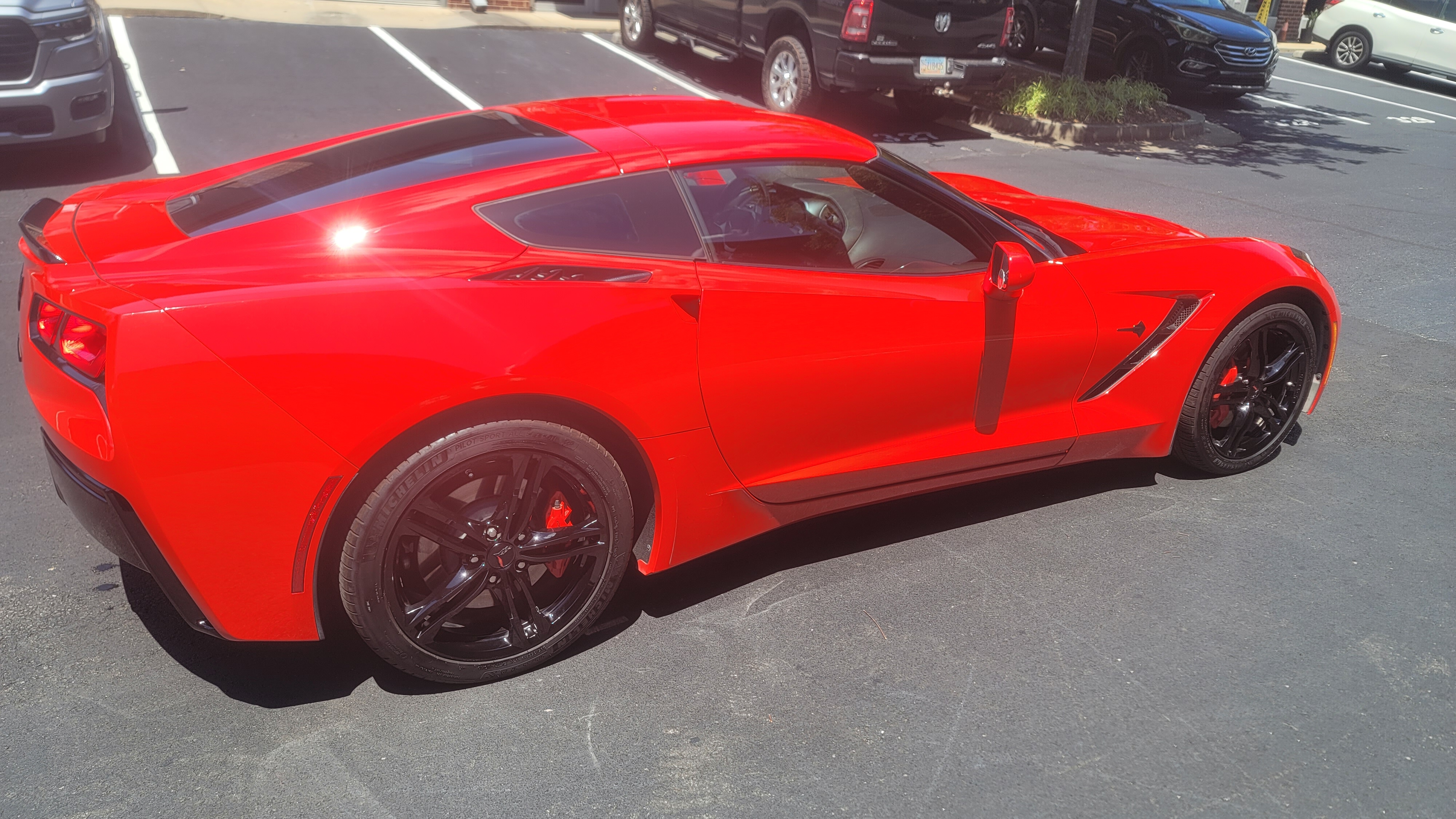 Used 2017 Chevrolet Corvette Stingray Coupe w/ Carbon Flash Badge Package RWD image 16