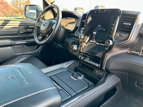 Used 2022 RAM 1500 Limited w/ Night Edition image 30