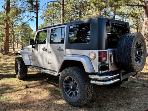 Used 2008 Jeep Wrangler Unlimited Sahara w/ Mopar Chrome Edition Group image 1