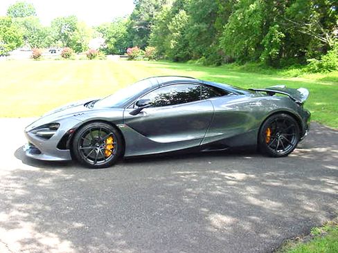 Used 2024 McLaren 750S Spider RWD image 25
