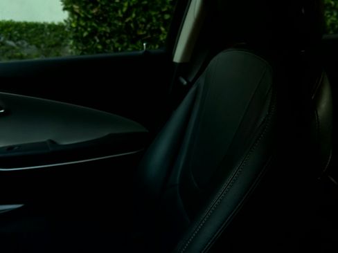 Used 2014 Chevrolet Volt Premium w/ Premium Trim Package image 11