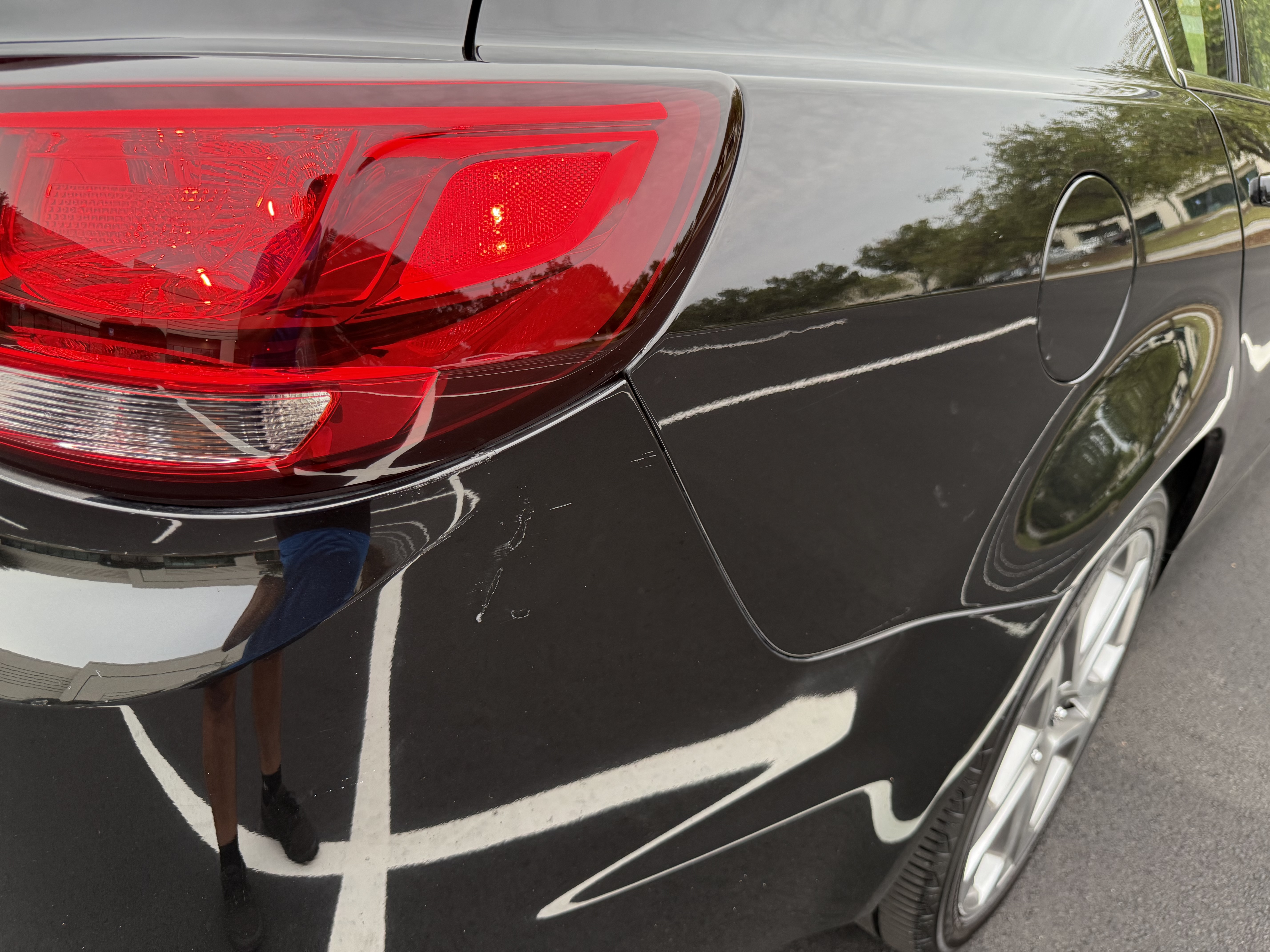 Used 2015 Chevrolet SS RWD image 24