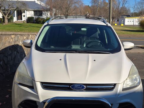 Used 2014 Ford Escape Titanium image 1