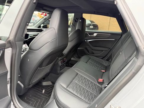 Used 2023 Audi RS 7 Sportback AWD/4WD image 15