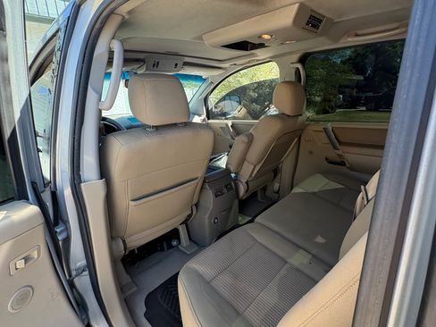 Used 2009 Nissan Titan SE w/ SE Max Utility Pkg RWD image 13