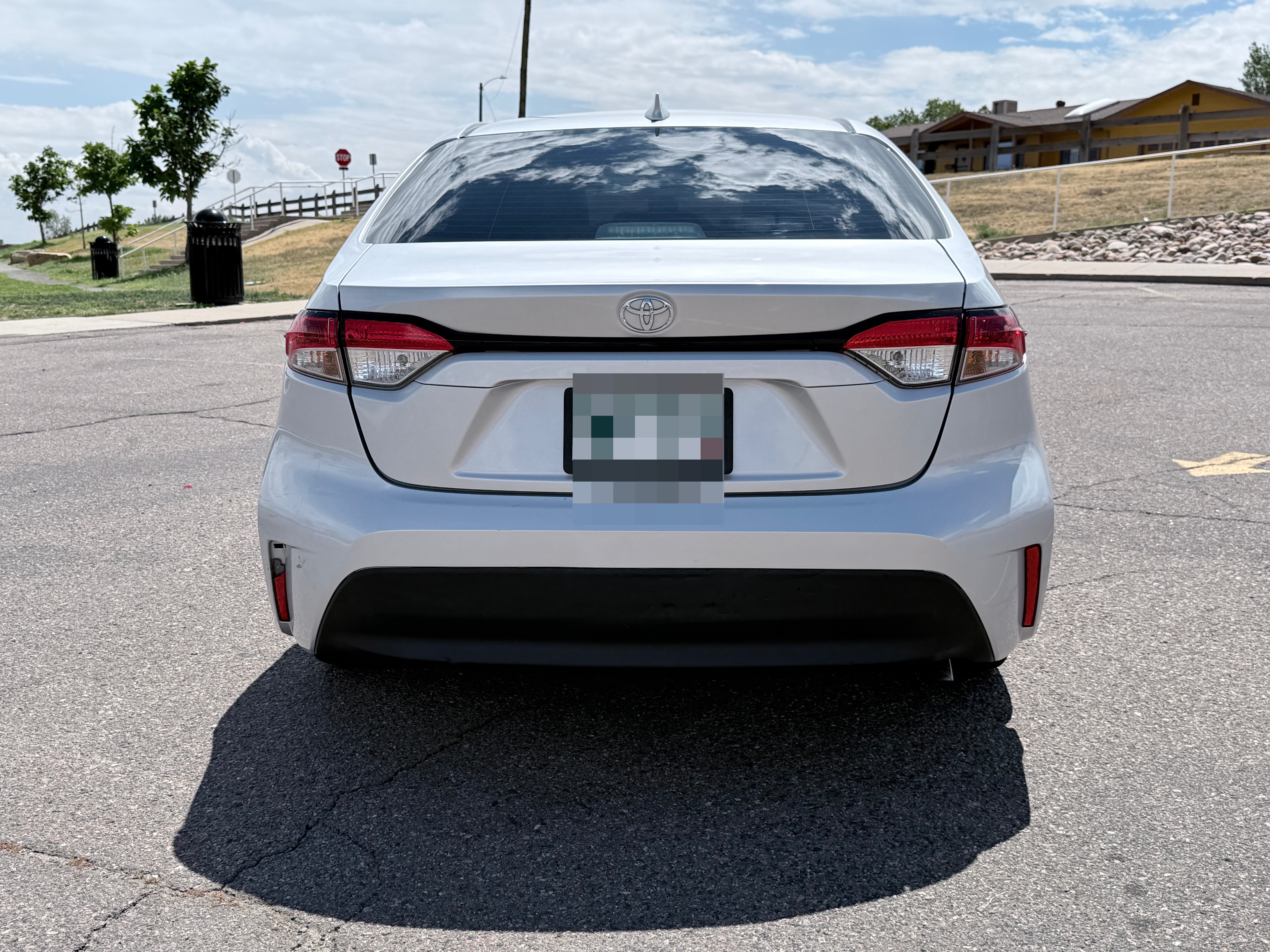 Used 2024 Toyota Corolla LE FWD image 8