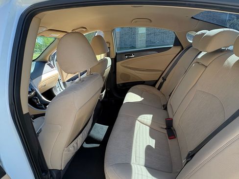 Used 2013 Hyundai Sonata GLS w/ Popular Equipment Pkg image 12