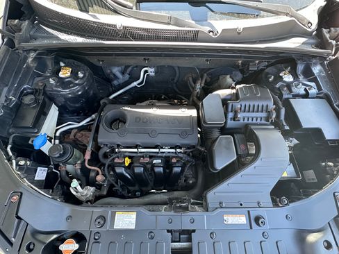 Used 2011 Kia Sorento LX w/ Convenience Pkg image 22