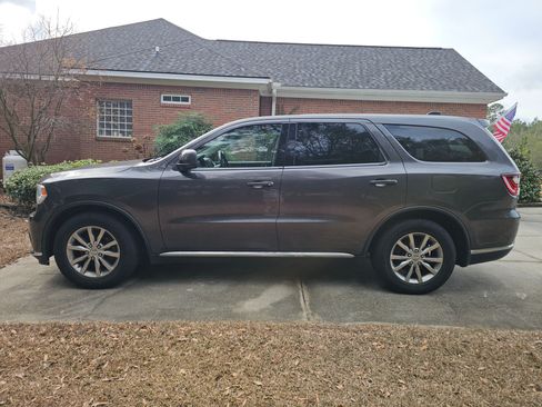 Used 2018 Dodge Durango SXT w/ 3rd Row Seating Group image 4