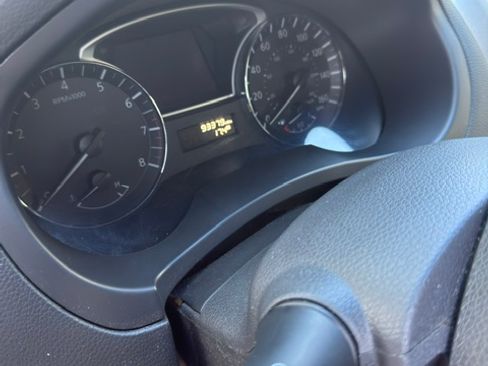 Used 2015 Nissan Altima 2.5 S w/ Power Driver Seat Package FWD image 15