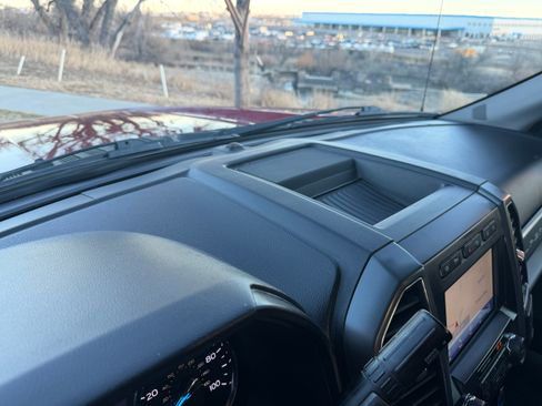 Used 2021 Ford F250 XLT w/ XLT Premium Package image 14