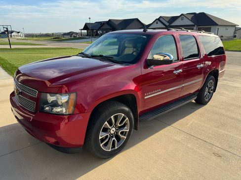 Used 2013 Chevrolet Suburban LTZ AWD/4WD image 1