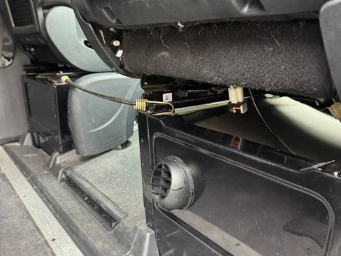 Used 2019 Mercedes-Benz Sprinter 2500 image 19