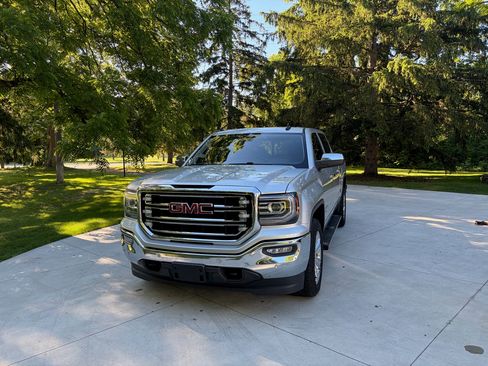 Used 2018 GMC Sierra 1500 SLT AWD/4WD image 5
